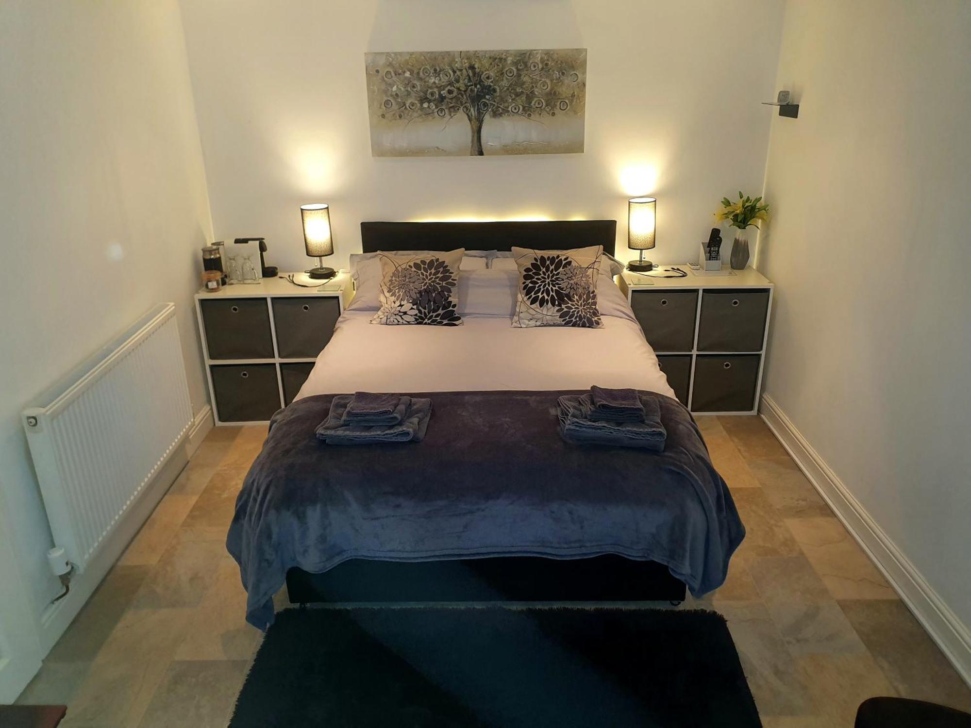 Idyllic 2 Bedroom Self-Contained Upsidedown Annexe 兰德林多德威尔斯 外观 照片